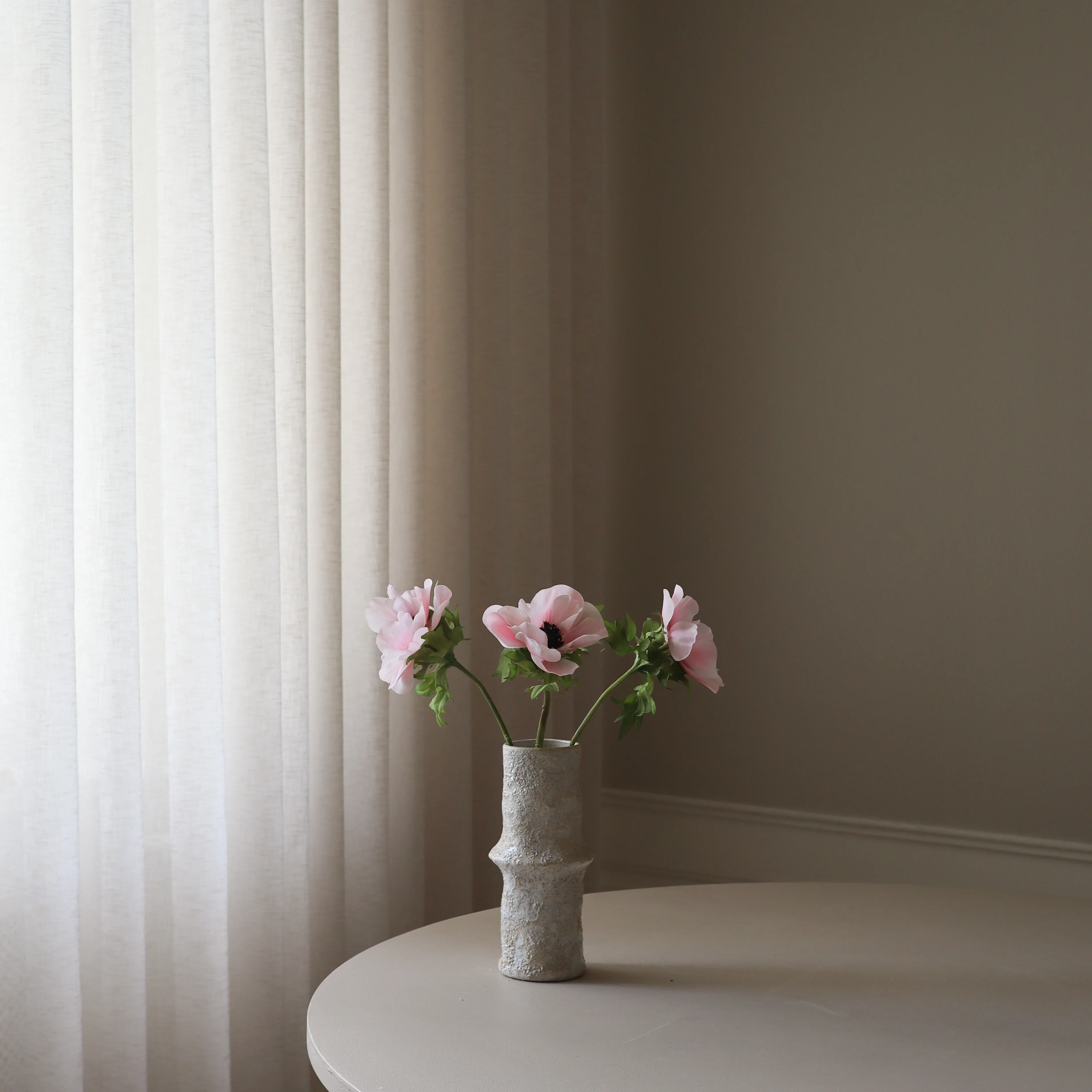 Pink Anemone Flower - Image 3
