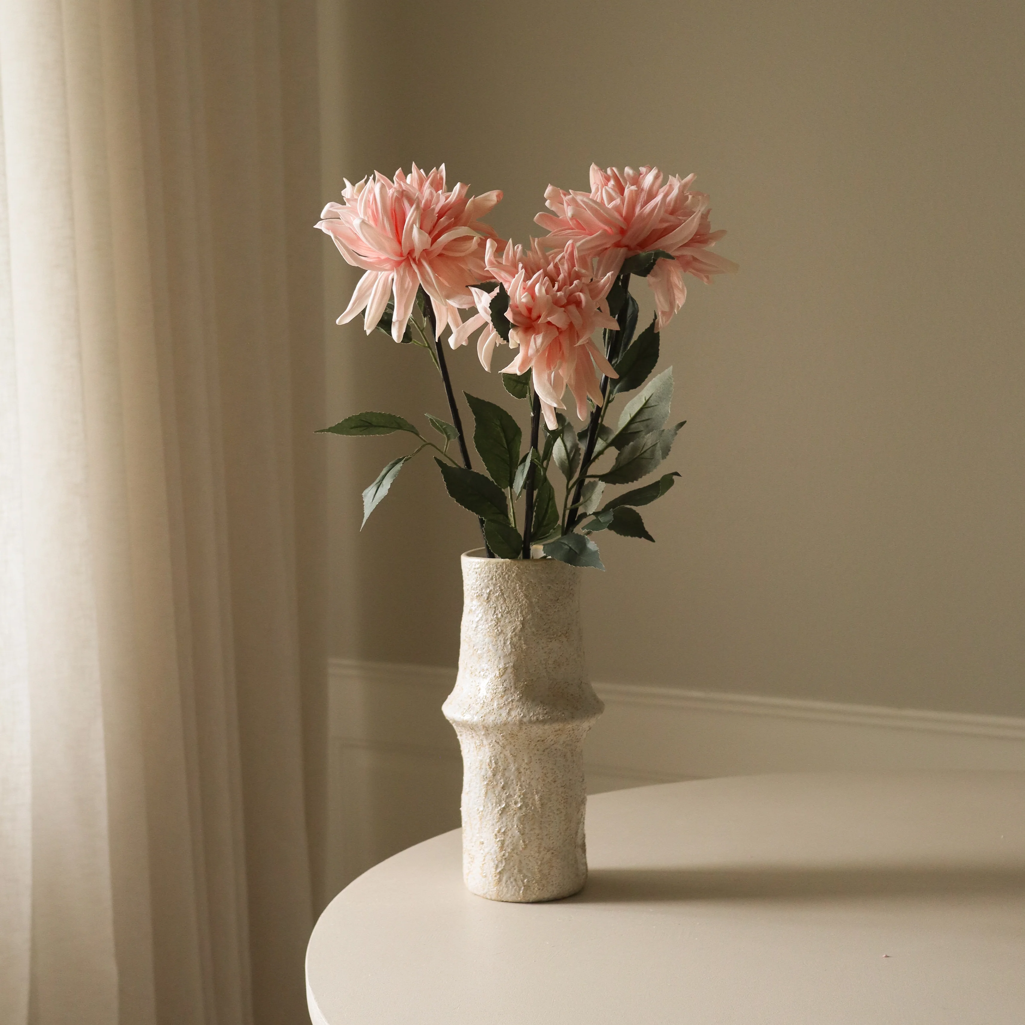 Pink Cactus Dahlia Flower - Image 4