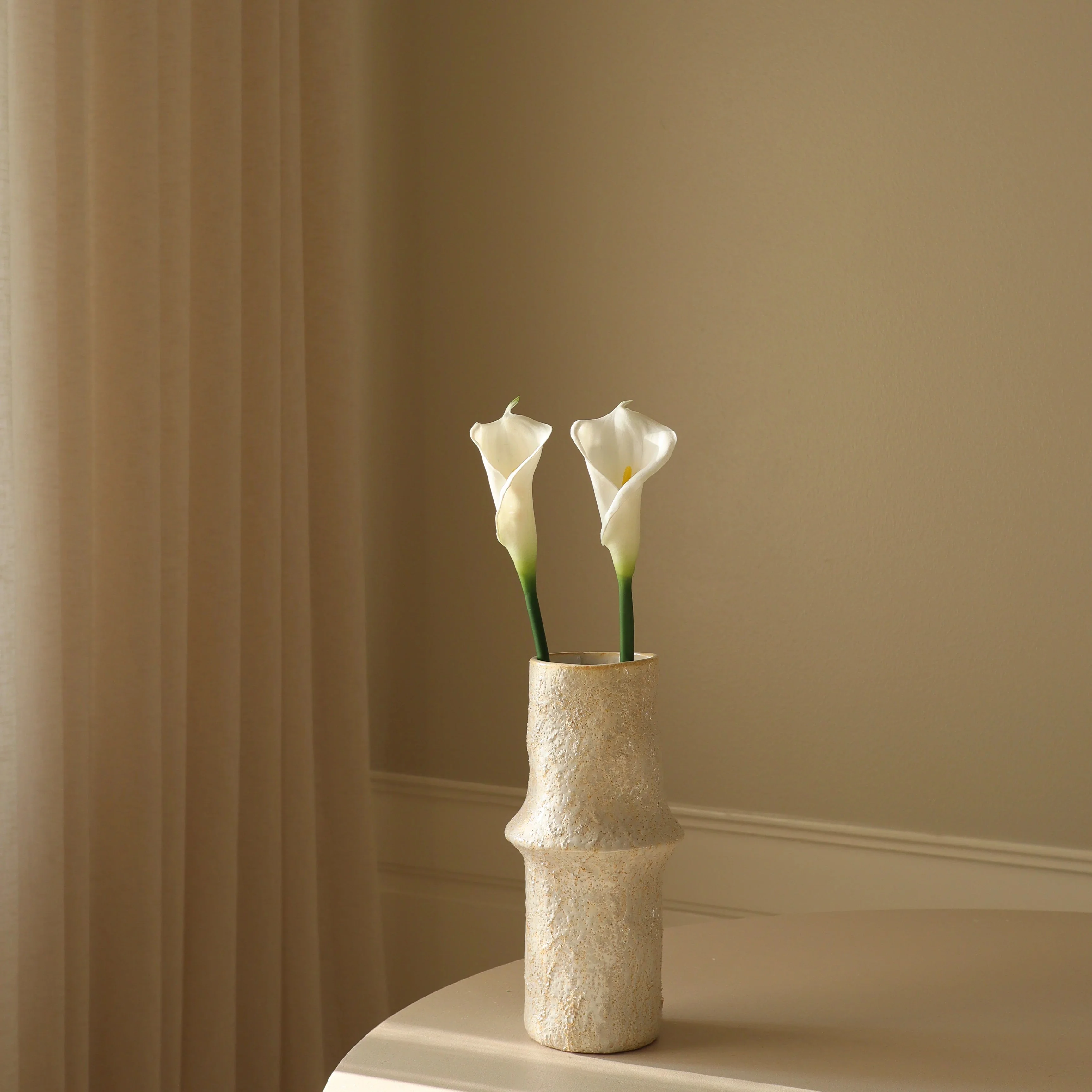 White Calla Lily Flower - Image 3