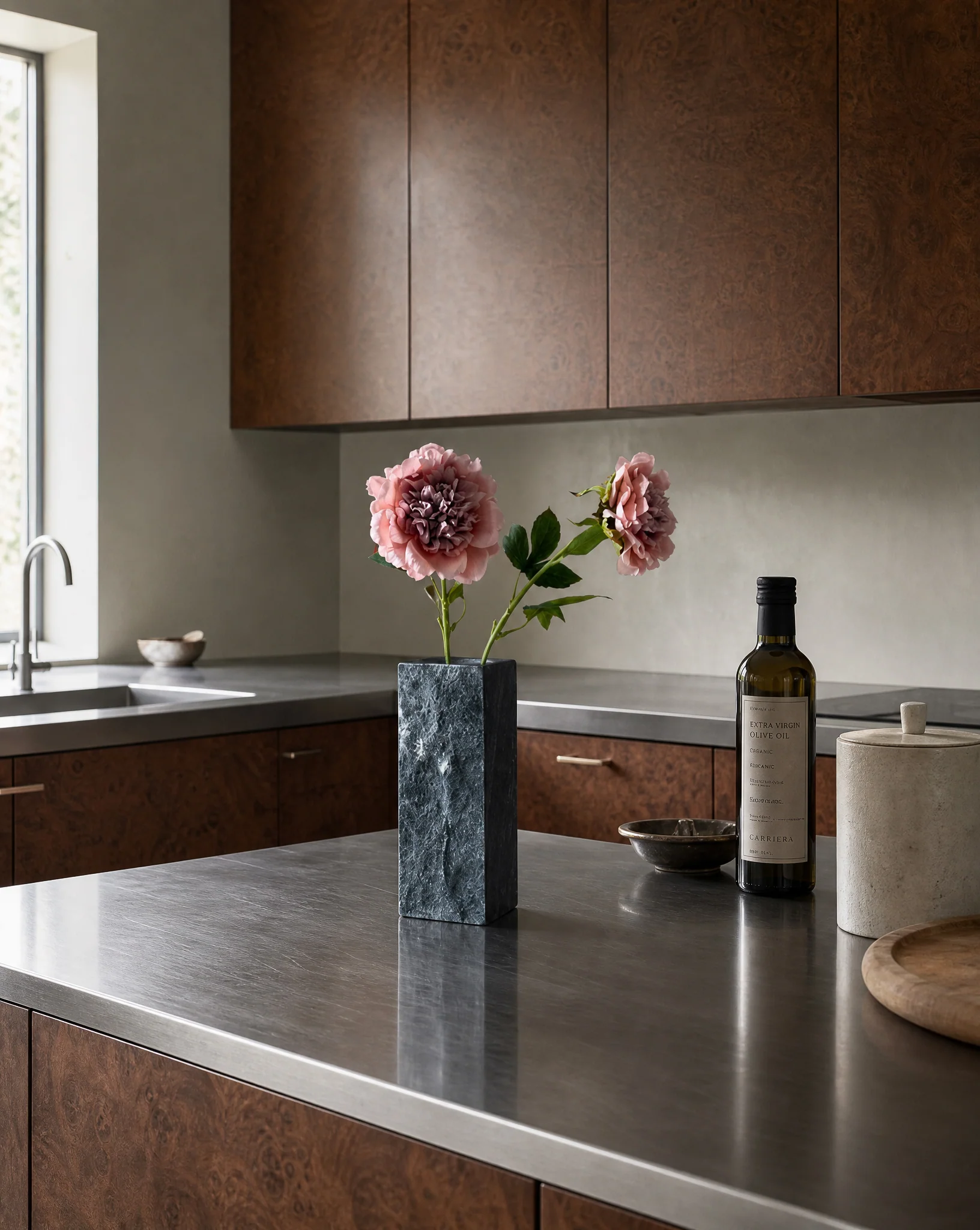 Medium Cartier Grey Marble Edge Vase - Image 2