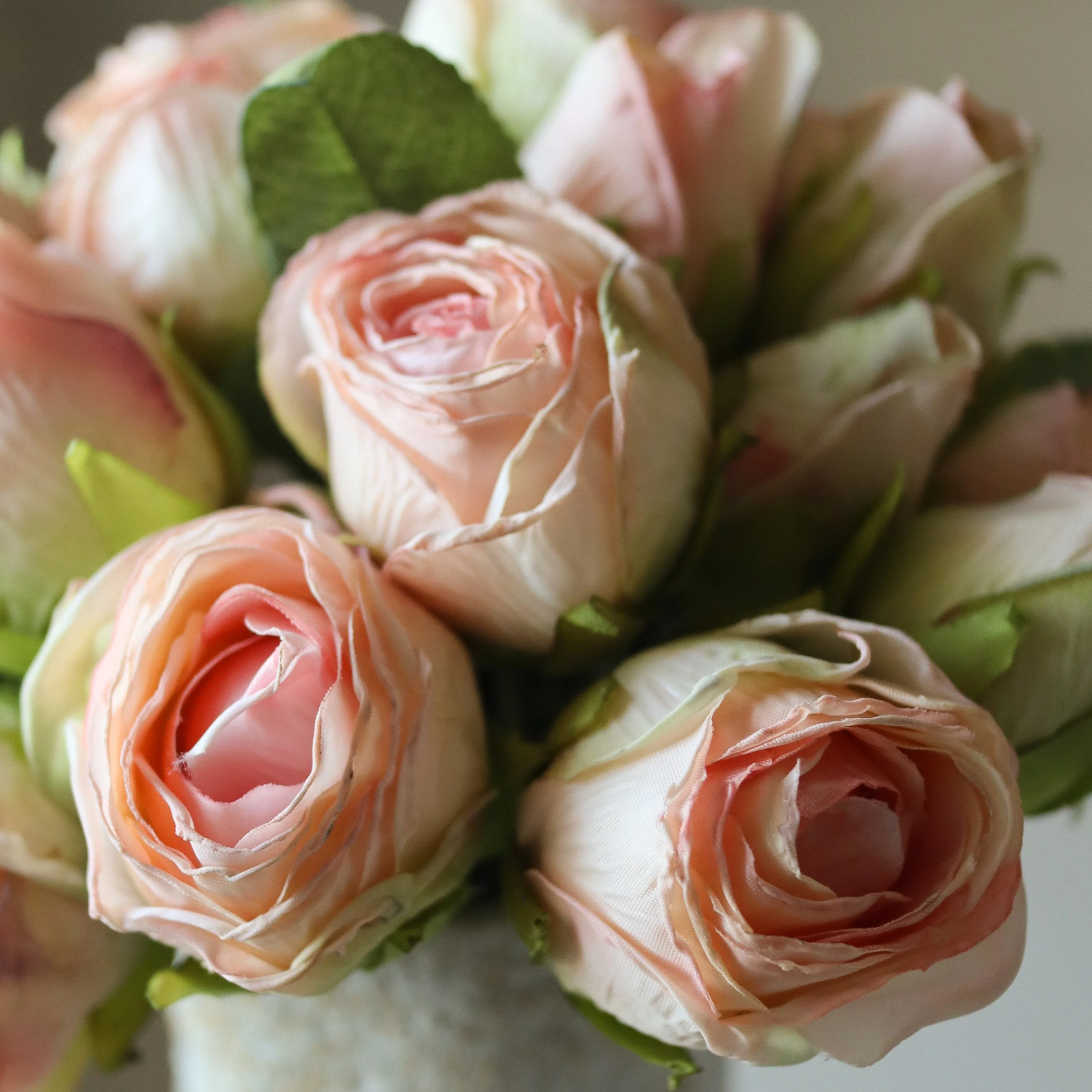 Mini Rose Bouquet - Image 3