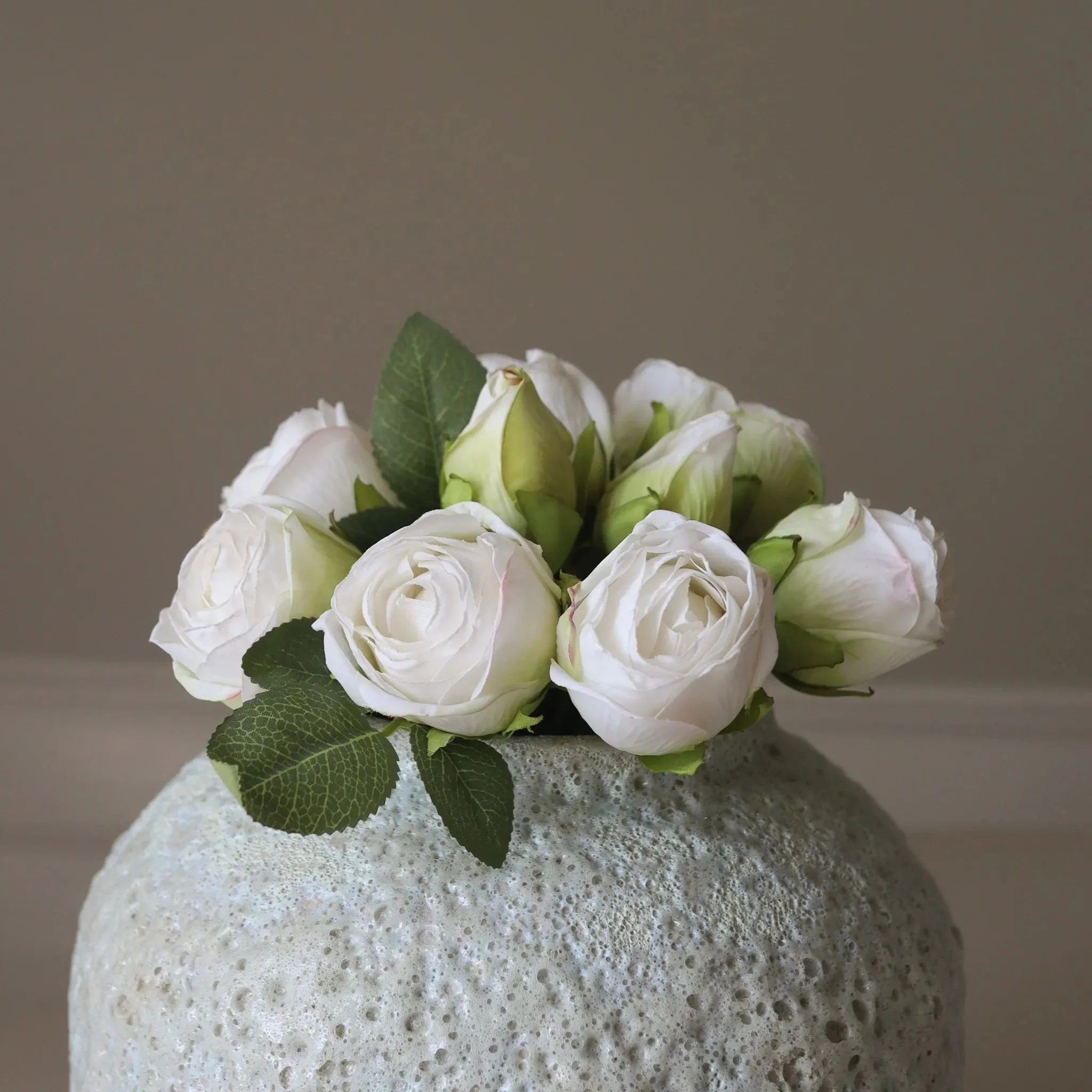 White Mini Roses Bundle - Image 3