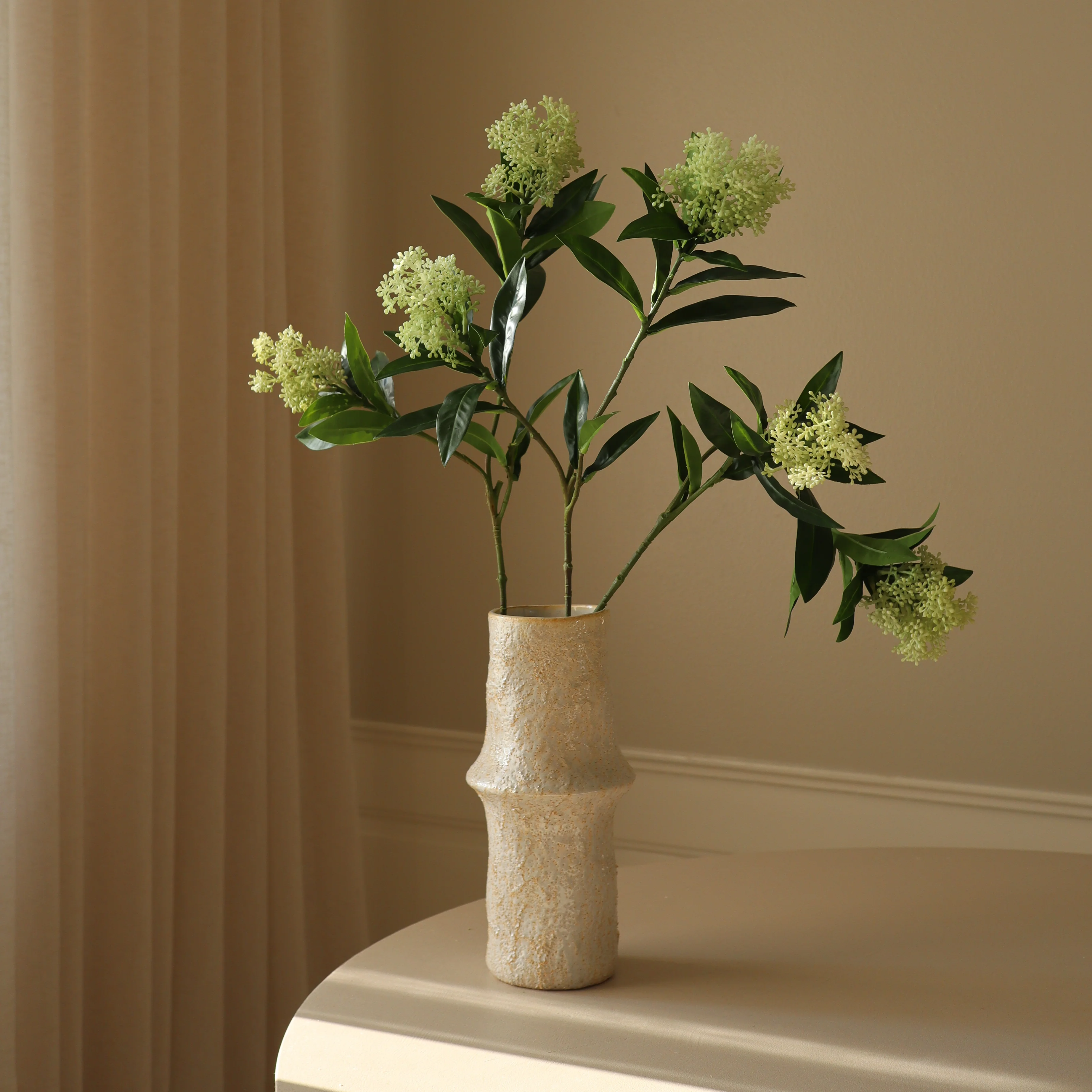 Light Green Skimmia Berry Branch - Image 4